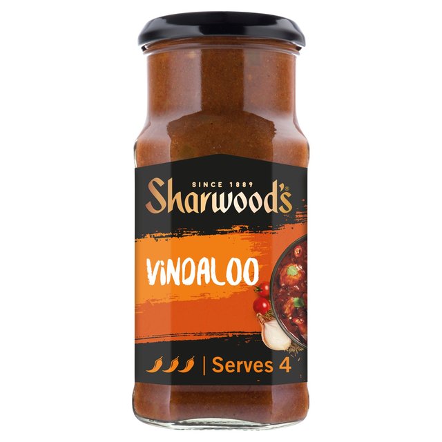 Sharwoods Vindaloo Cooking Sauce 420g
