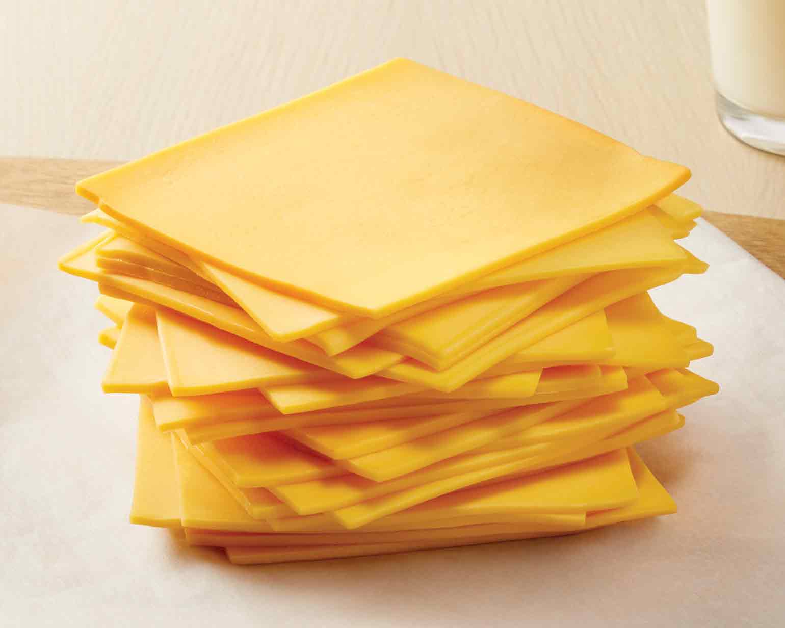 Royal Victoria cheese Slices x 28 (coloured 340g)
